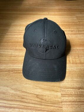 Universal Black Embroidered Baseball Cap